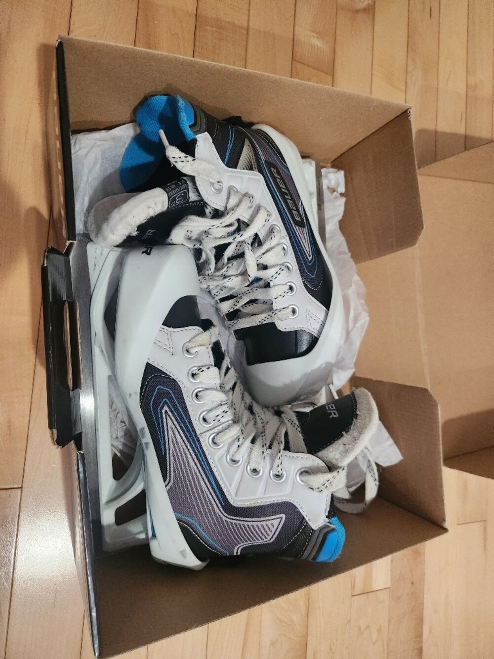 🥅 Bauer Reactor 5000 Goalie Skates – Size 3.0 D (US 4.0)
